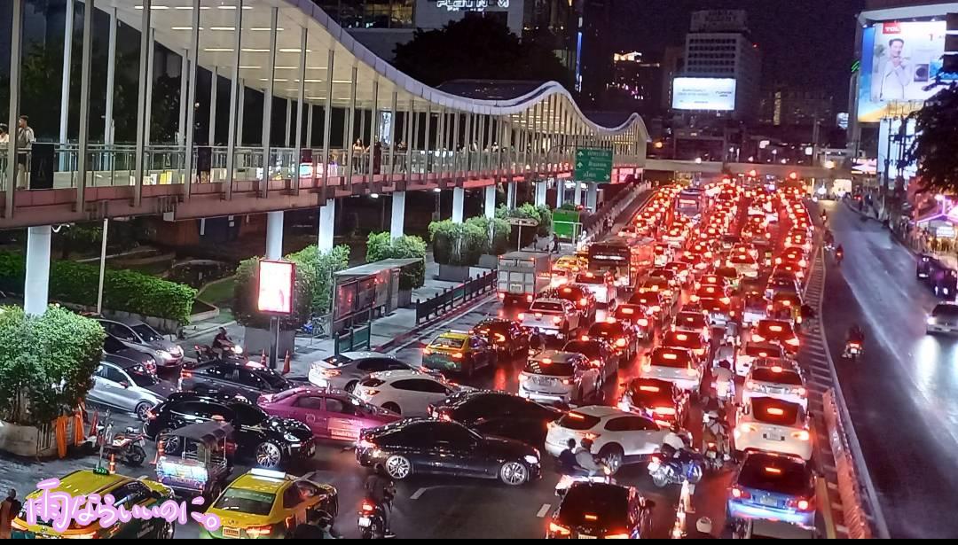 バンコクの渋滞の様子(MiU撮影)